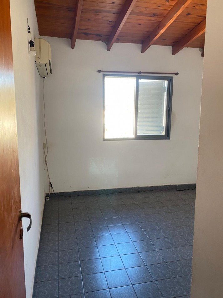 Pergamino Casa 2 Dorm en venta - Cordoba al 1300 