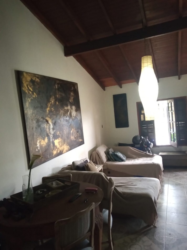 Pergamino Propiedad 3 Dorm en venta - Laguna del Virrey - Pinto al 2.000