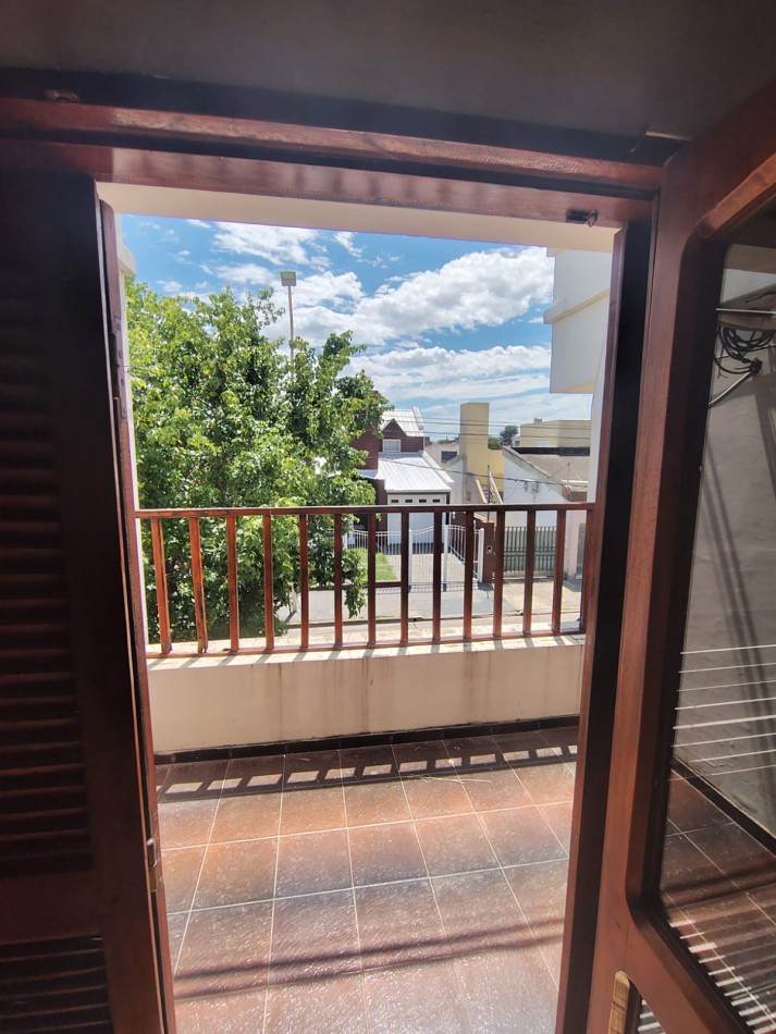 Pergamino Excelente Propiedad de 2 Plantas en venta - Pedro Torres 45 