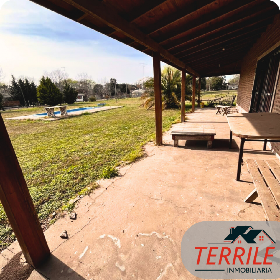 Pinzon Oportunidad Casa quinta en venta c/ pileta - Localidad de Pinzon  