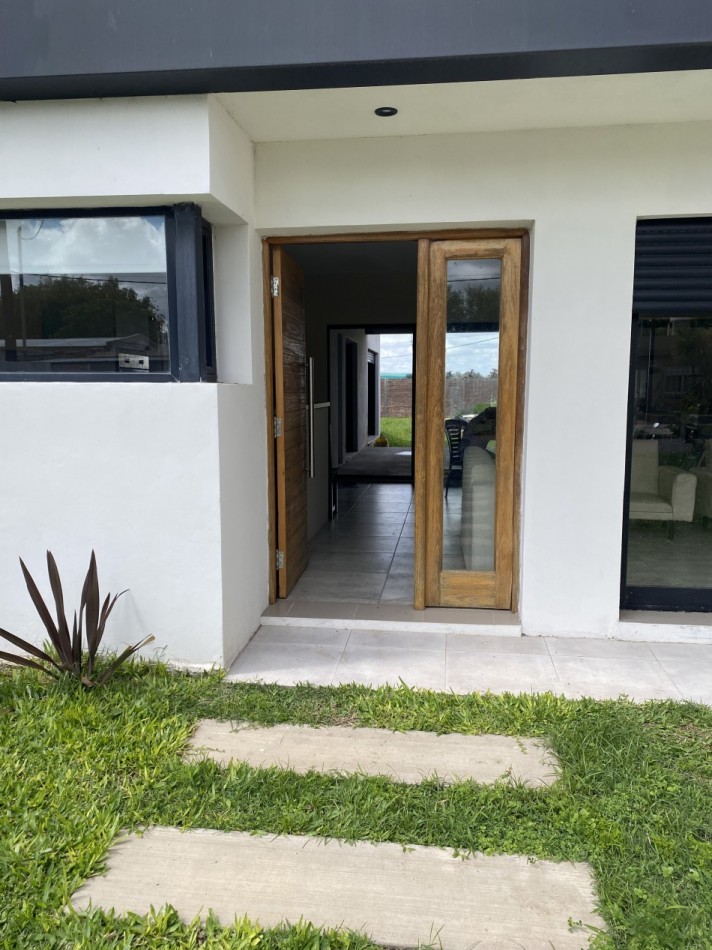 Mariano H. Alfonzo Moderna Propiedad en venta - Calle La Posta y Las Tropillas 