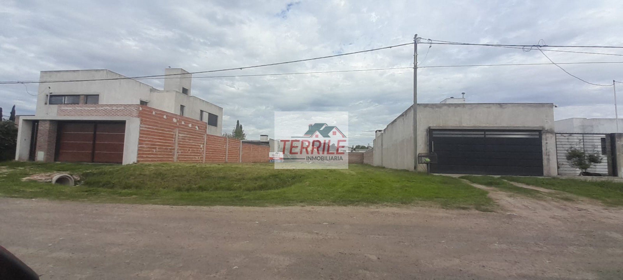 Amplio Terreno